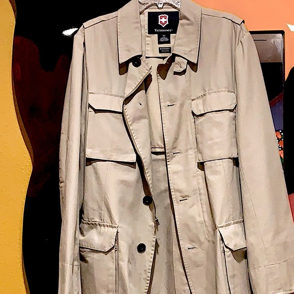 Victorinox Other - Victorinox Swiss Army men’s military jacket